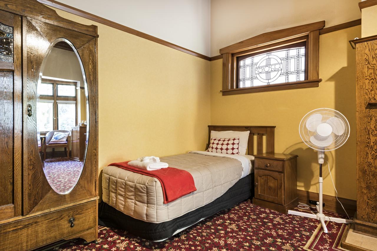 Halswell Lodge Уелингтън Екстериор снимка
