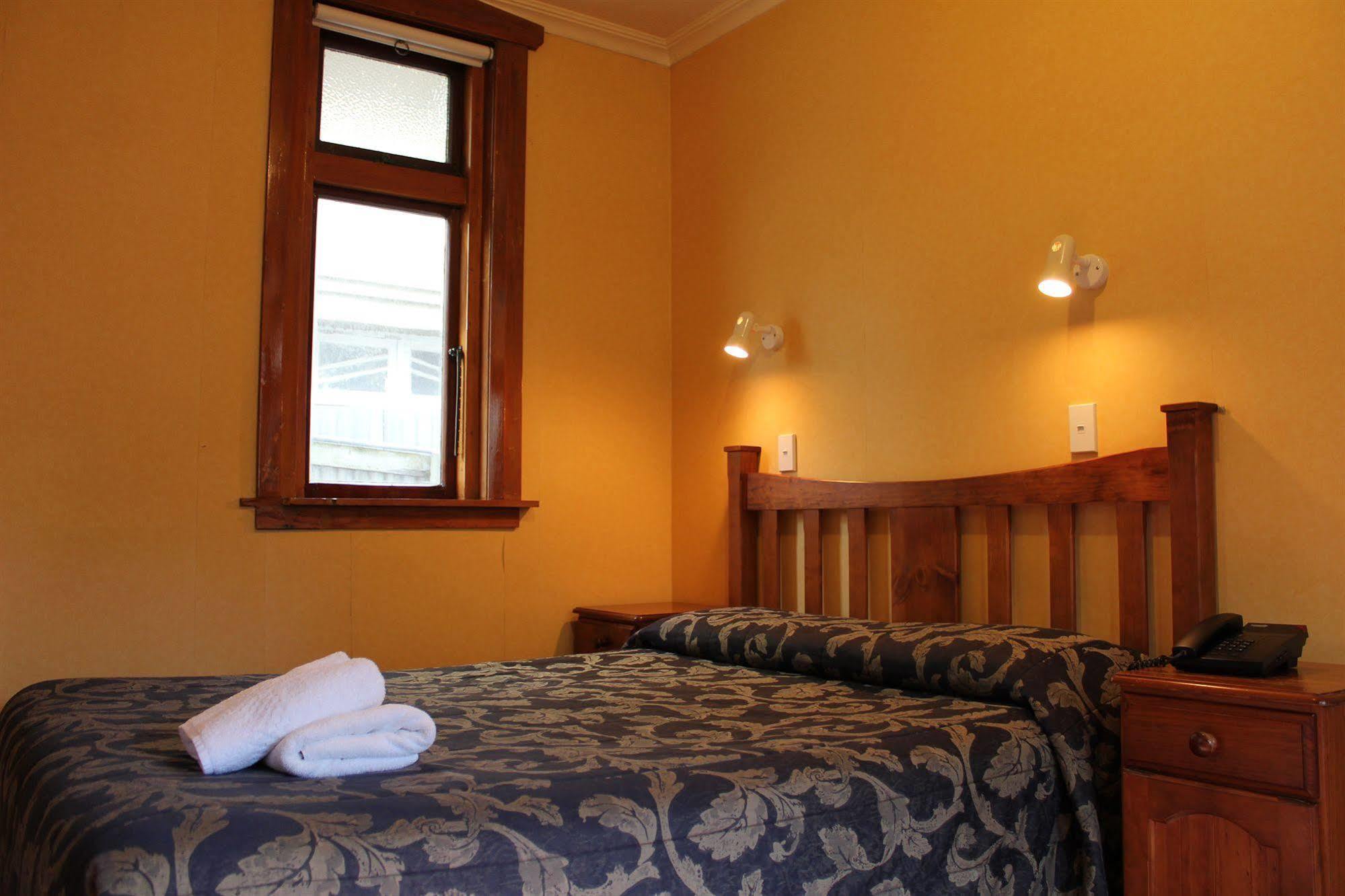 Halswell Lodge Уелингтън Екстериор снимка
